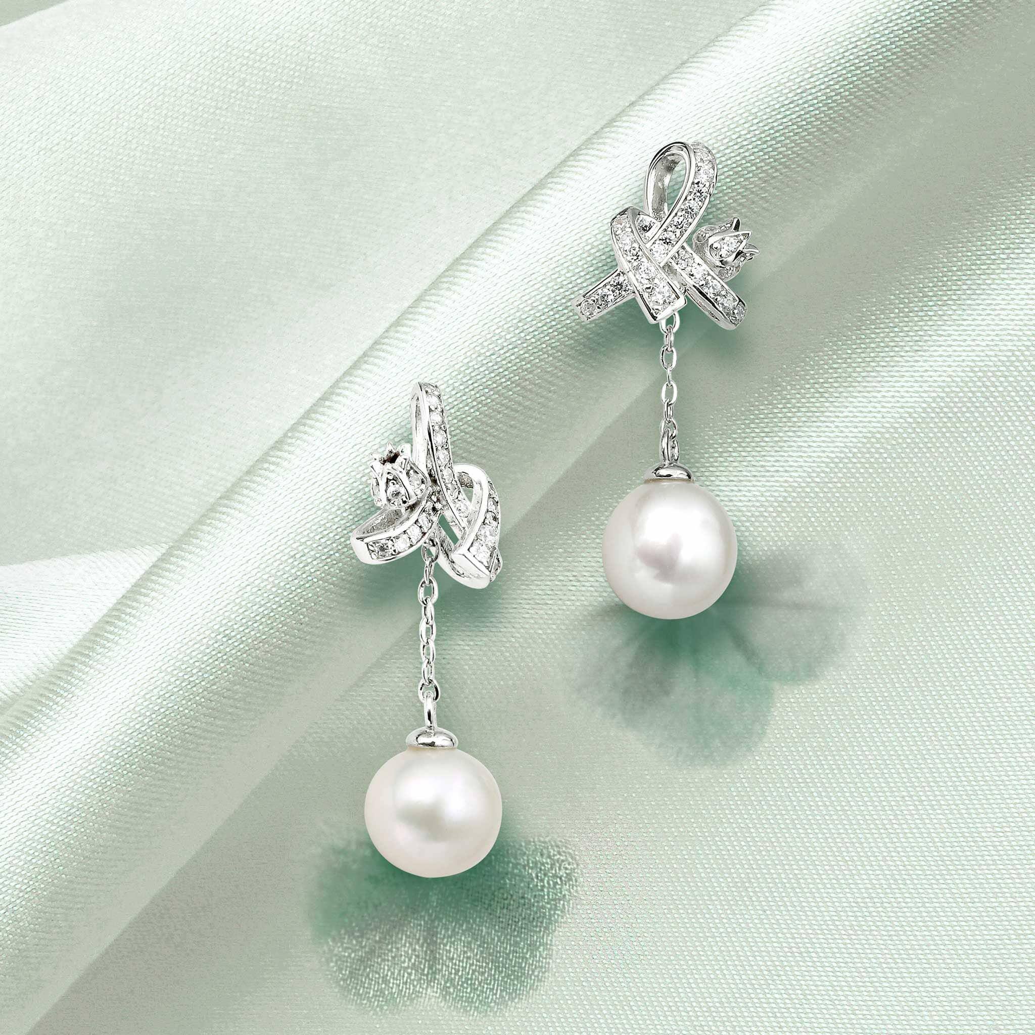 鈴蘭 パール ピアス(2色入り) ピアス AWNL