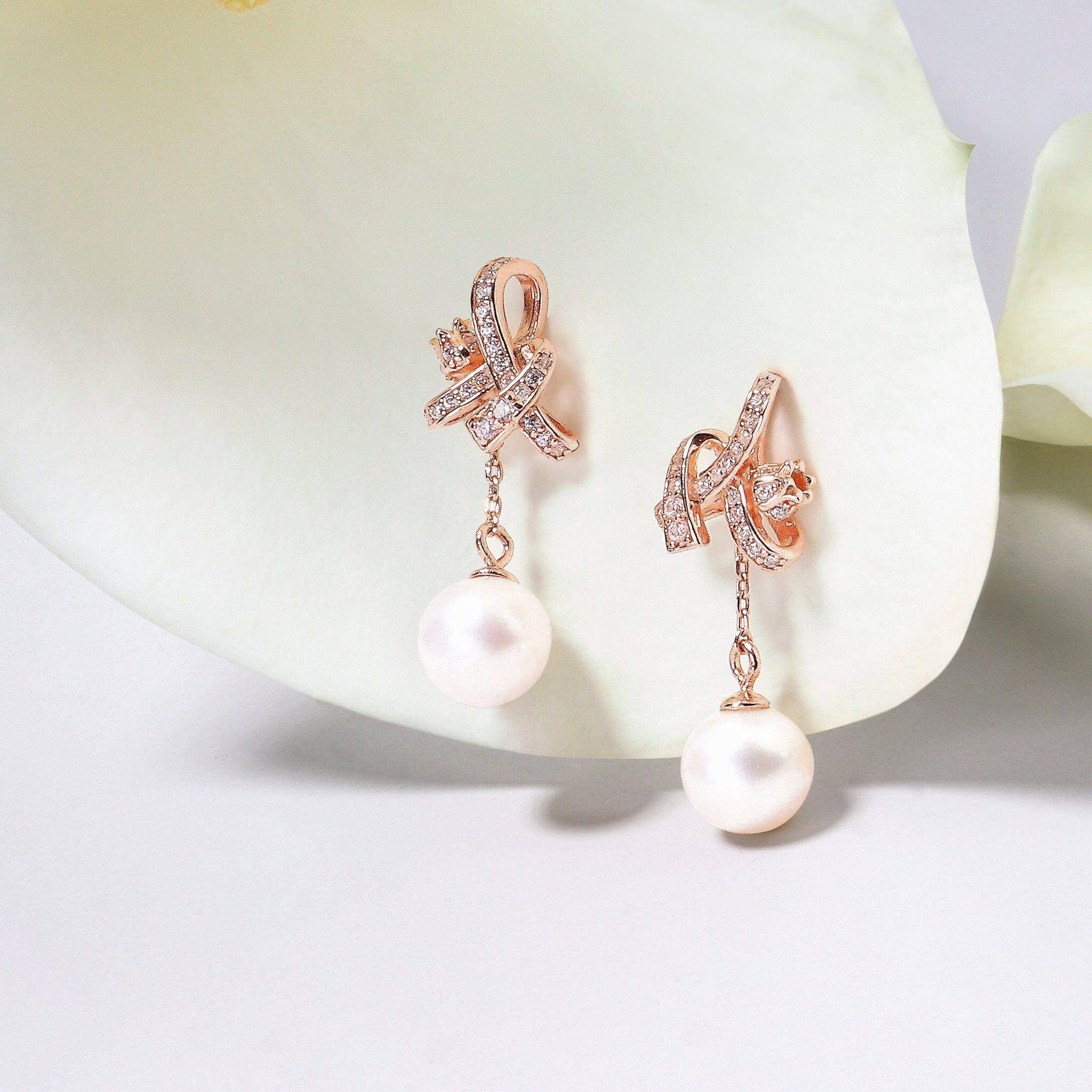 鈴蘭 パール ピアス（2色入り） ピアス AWNL 